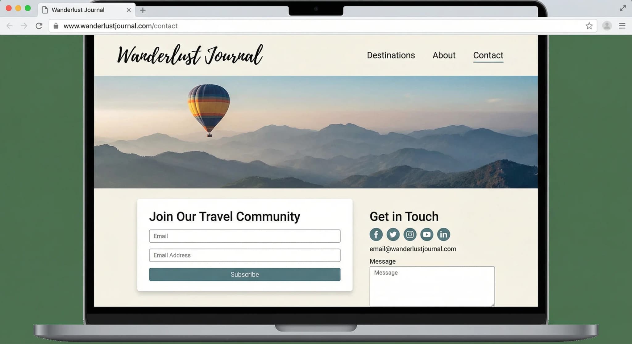 Travel Bloggers - website development showcase 8